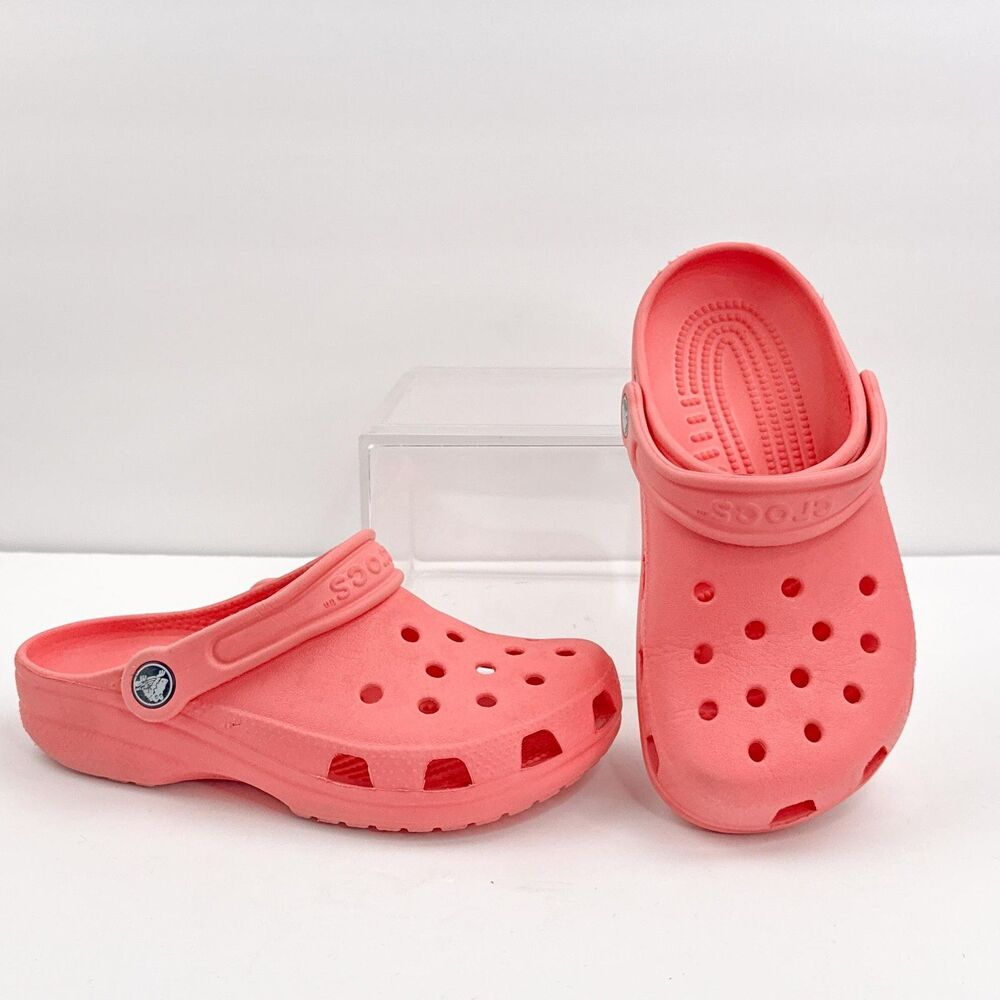 Crocs Classic Clog Sandals Womens 4 Coral Pink Slip On Water Beach Shoes Comfort